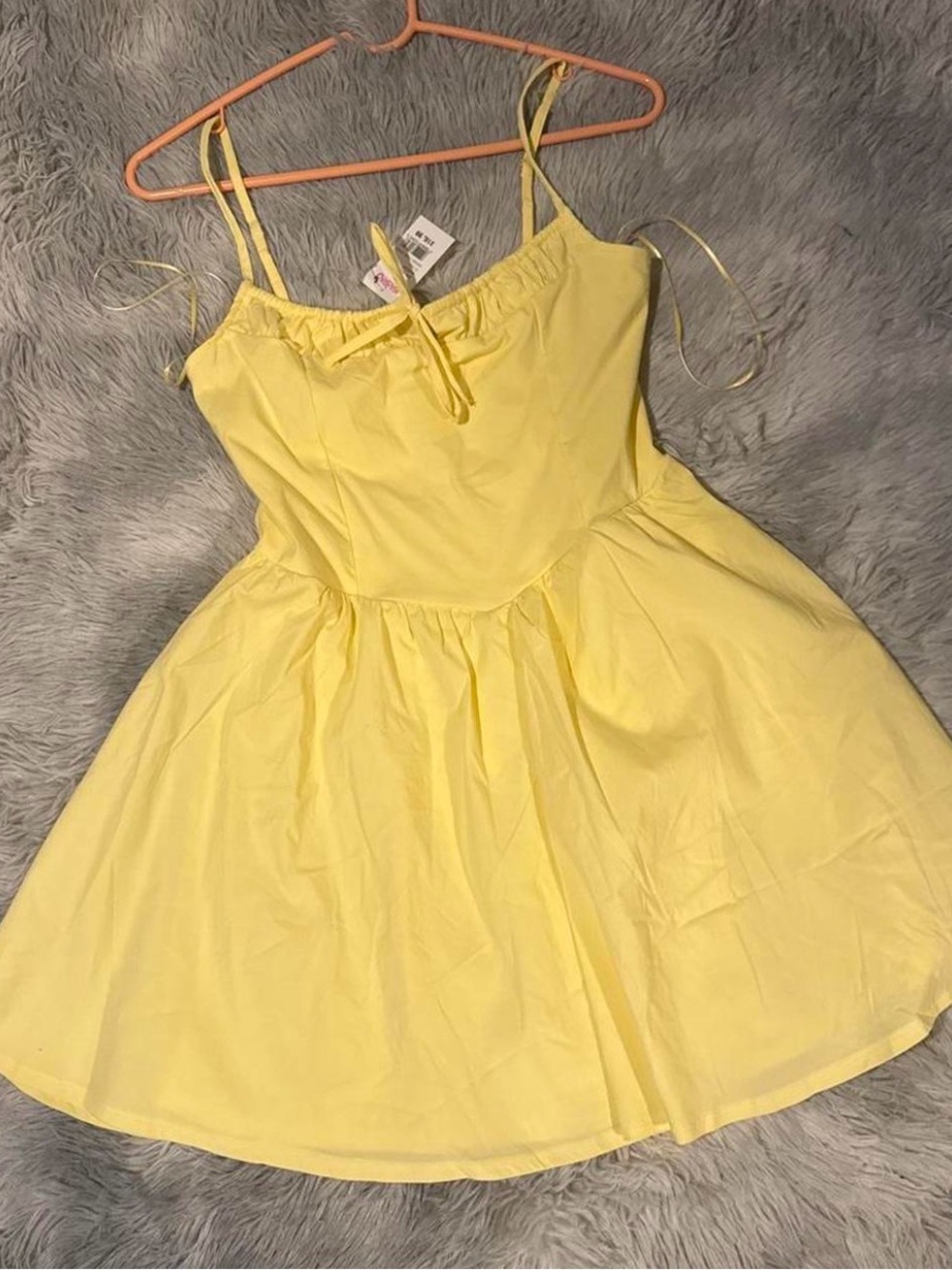 women’s yellow summer dress